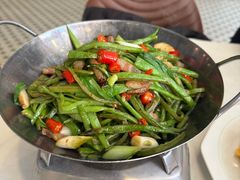 干锅扁豆丝-嘉陵楼馋嘴城(簋街总店)