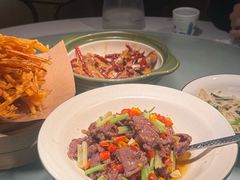 -费大厨辣椒炒肉(高铁吾悦广场店)