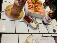 -MIKAKU(万达广场上海宝山店)