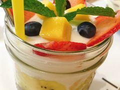 -304/BRUNCHRESTAURANT