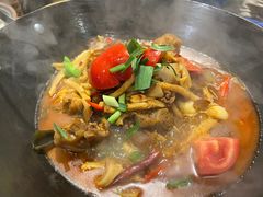 -富正毅三下锅·湘西韵味(天门山索道店)