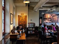大堂-星巴克臻选(北京前门大街店)