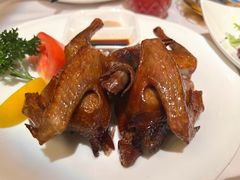 招牌红烧乳鸽-太平馆西餐厅(北京路店)