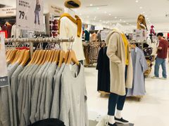 -优衣库(南宁万象城店)