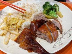 -大食代美食广场(上海中心店)