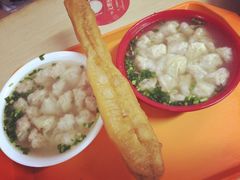 -张阿三馄饨店