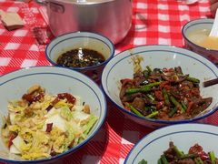 -荆九爷爆炒桥头三嫩(云南北路店)