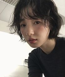 -十六番发型师事务所