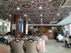 大堂-聚丰园•湖鲜餐厅(阿红私房菜梅石路店)