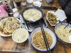 -雪琴面馆富安特色鱼汤面(城中花园店)