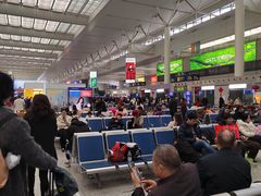 -虹桥火车站-停车场