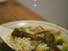 松茸鸡汤面-玉滋補