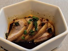 蒜香酱肘子-希尔顿酒店-豫园中餐厅