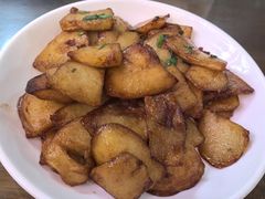 -芦茨金富饭庄·25年老字号·专做稻草鸡