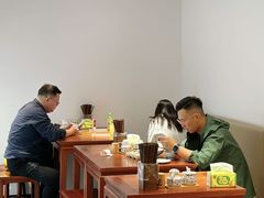 -裕兴记•蟹黄面馆(人民广场店)