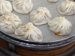 -清真老铁家灌汤包