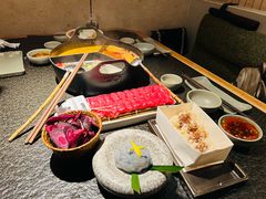 -三出山火锅(南京万象天地店)