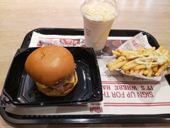 -The Habit Burger Grill 哈比特汉堡(爱琴海店)
