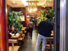 -万记麻辣烫国展总店