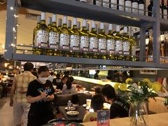 -大头虾越式风味餐厅(光明广场店)