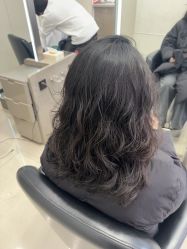 -摩登时代美发沙龙