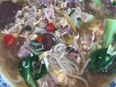 -邱芳粉店(迎宾大道旗舰店)