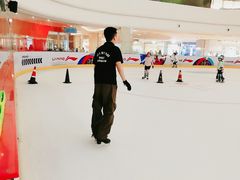 -全明星滑冰俱乐部(万象城店)