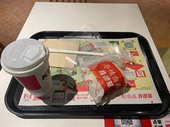 -肯德基(湾畔店)
