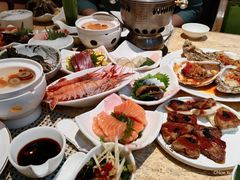 -雍和会海鲜姿造自助(湖东路店)