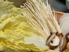 -潮界(LU·ONE凯德晶萃广场店)