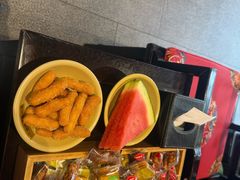 -宽板凳老灶火锅(台湾街店)