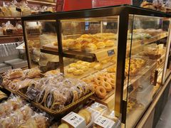 -Bread Talk 面包新语(荟聚店)