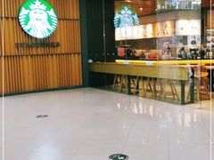 -星巴克臻选(周浦万达店)