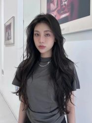 -丝语萱形象