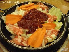 鱿鱼五花肉火锅-香猪坊(五道口店)