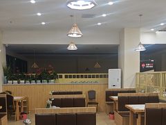 -朴小妹人参鸡汤火锅(长白山万达店)