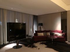 -广州天河希尔顿酒店