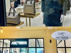 -王府井奥莱临潼小镇(临潼店)