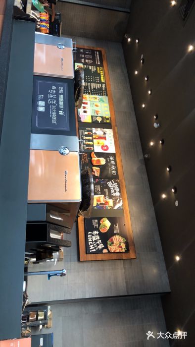 星巴克(杭州下沙福雷德店)图片