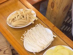 -老家大锅台·地锅鸡·铁锅炖(建邺文体路店)