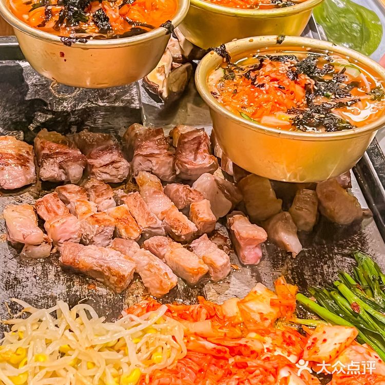 深夜食堂的韩国烤肉，冰面配烤肉也太赞了吧