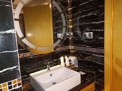 -麗枫酒店(成都理工大学地铁站店)