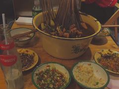 -拈签一笑黄牛肉辣卤串串