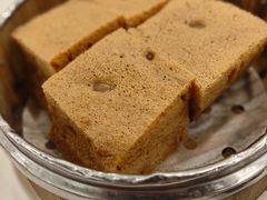 麒麟松仁马拉糕-凤凰楼酒家·粤宴点心(华强北店)