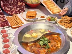 -古乐牛香•鲜牛肉牛杂火锅(系马桩总店)