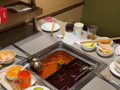 -海底捞火锅(曹安公路店)