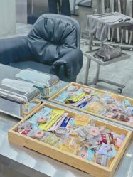 -HANYI韩艺形象店