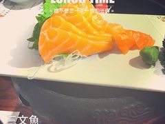 三文鱼刺身-热血兄弟·炭火烤肉(融侨中心店)