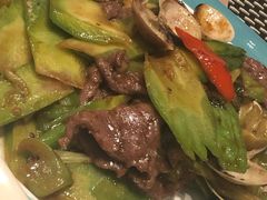 牛肉白贝炒苦瓜-新兴·金羊座·粤菜点心(乐峰店)