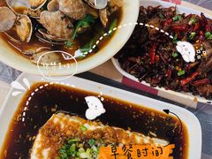 -吴记口味馆
